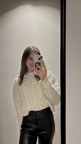 Julia Hackl