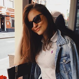 Анна Фомичева