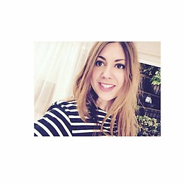 Carlota Navarro Joven