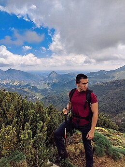 Carlos Esteban Gallego