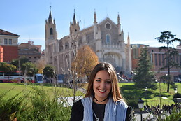 ALBA F MILLÁN