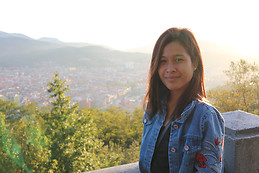 Julia Sy