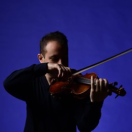 Emirhan Özeser