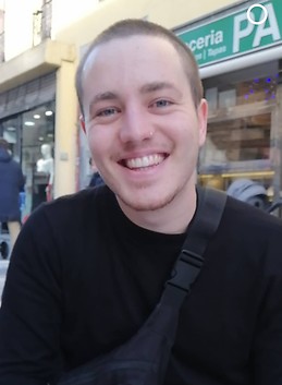 Kljljkj Bjvnjkbj nvbgvj