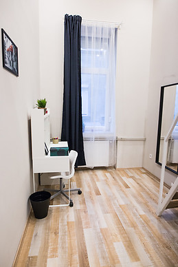 5-BEDROOM APARTMENT FOR RENT - From 1st JULY 2020