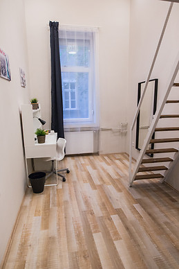 5-BEDROOM APARTMENT FOR RENT - From 1st JULY 2020