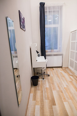 5-BEDROOM APARTMENT FOR RENT - From 1st JULY 2020