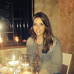 Angela González Zuazu