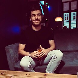 Daniel Tomanek