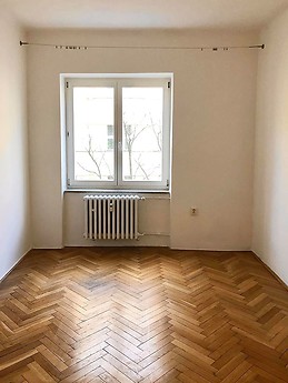 Private Bedroom in Vinohrady