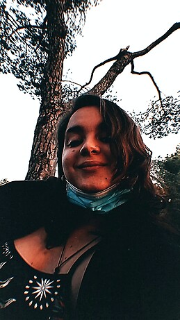 Andrea Claros López