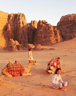 Charlotte Amir Tahmasseb