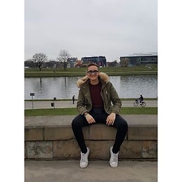 Μιχάλης Χρυ.