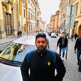 Daniel Karthik
