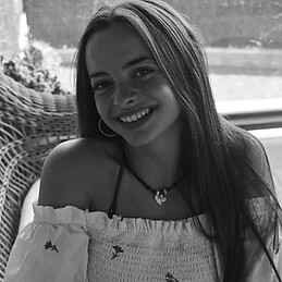 Nerea Larraya Baztan