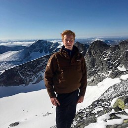 Jone Våge Henriksen