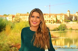 María Fuentes - Guerra