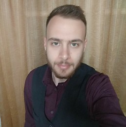 Θάνος Κόκκινος