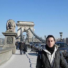 Güneş Gösterişlioğlu