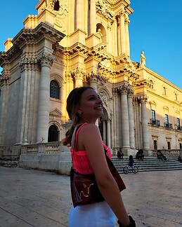 Alba Izquierdo Racero