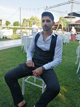 kadir akay