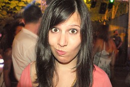 Yas García González