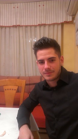 Alberto Moreno López