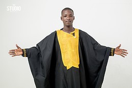 Adams junior Zamba Vicha