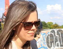 Ángela