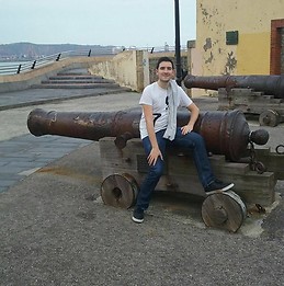 Andoni Hernandez Egaña
