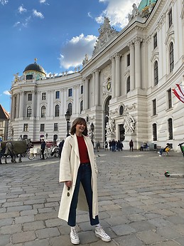 Laura Santaya Besada