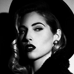 MARiA aNGELES BERMuDEZ MARTiNEZ