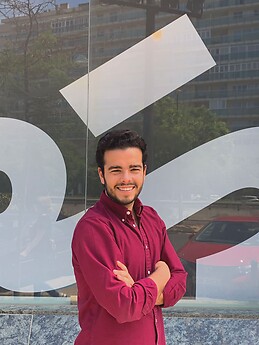 Carlos Esteve Belenguer