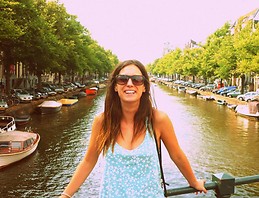 Carmen Pérez-Miravete Etcheverry