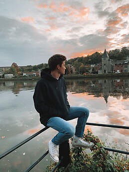 Cesar Alvarez