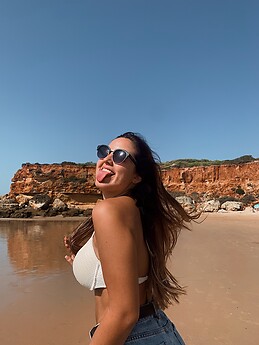 CAROLA Cordero Suárez