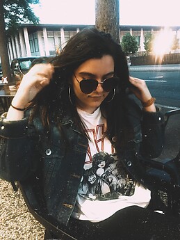 Isabel Sanchis