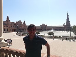 Gonzalo Fernandez Del Olmo