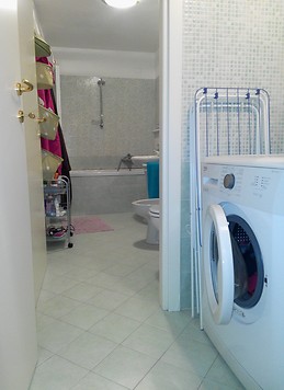 Accogliente stanza singola in bellissimo trilocale