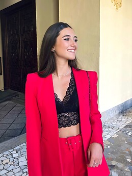 ana miñón