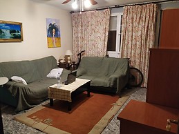 Alquiler habitación en piso compartido 375 más electricidad y ga