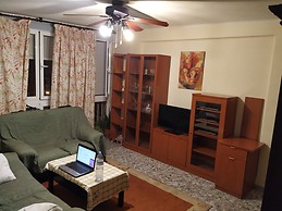 Alquiler habitación en piso compartido 375 más electricidad y ga