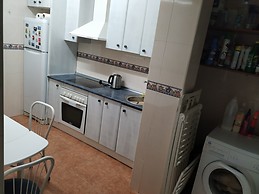 Alquiler habitación en piso compartido 375 más electricidad y ga