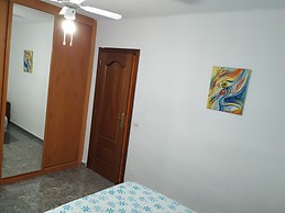 Alquiler habitación en piso compartido 375 más electricidad y ga