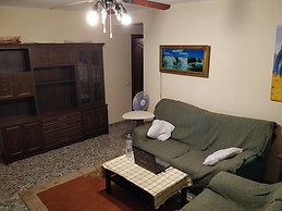 Alquiler habitación en piso compartido 375 más electricidad y ga