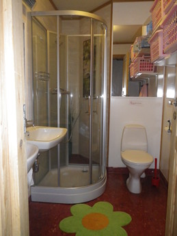 alquilo habitaciones en piso compartido para chicas,muy buenas vistas cerca de haukeland