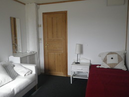 alquilo habitaciones en piso compartido para chicas,muy buenas v