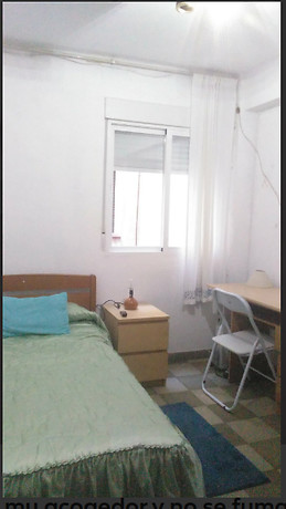 Ambiente muy tranquilo y acogedor en hab de Zaragoza