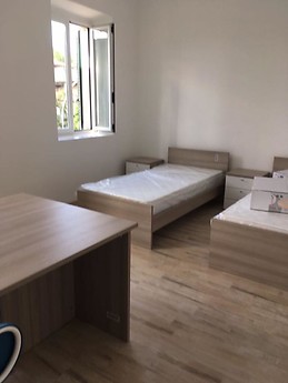 Amplia casa en Pavía