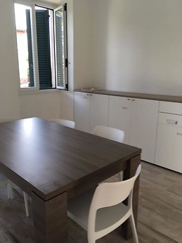 Amplia casa en Pavía